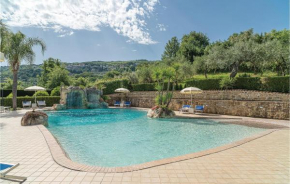 Apt, 7 Laureana Cilento